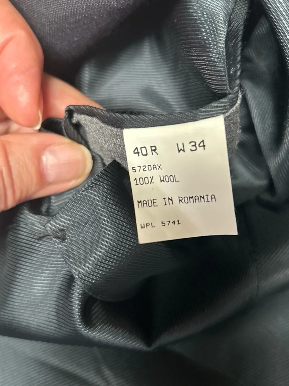 Oscar de la Renta Men's Dark Navy Pinstripe Sport Coat